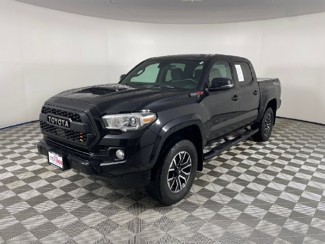 Used 2020 Toyota Tacoma TRD Sport w/ Technology Package AWD/4WD image 1