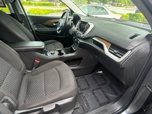 Used 2020 GMC Terrain SLE w/ Driver Convenience Package FWD image 26