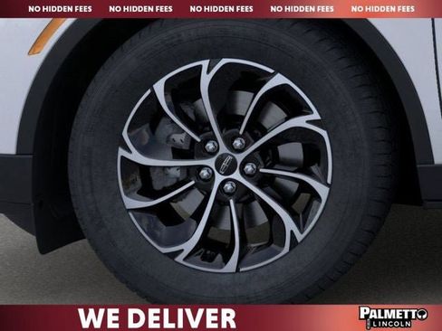 New 2026 Lincoln Nautilus Premier image 19