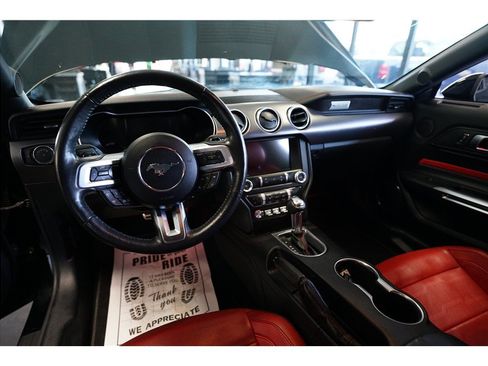Used 2022 Ford Mustang GT RWD image 12