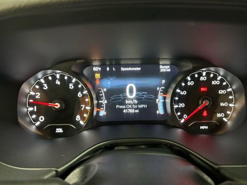 Used 2023 Jeep Compass Limited image 17