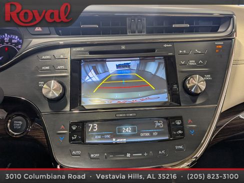 Used 2015 Toyota Avalon Limited image 21