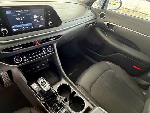 Used 2021 Hyundai Sonata SEL Plus image 17