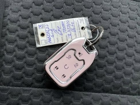 Used 2018 GMC Terrain SLE w/ Driver Convenience Package image 34