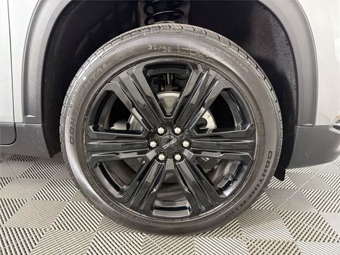 New 2026 GMC Acadia Elevation w/ Black Edition FWD image 12