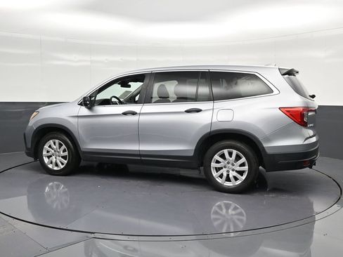 Used 2019 Honda Pilot LX image 8
