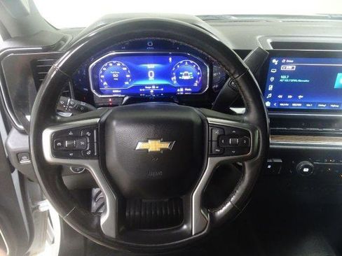 Used 2024 Chevrolet Silverado 2500 LT w/ Convenience Package AWD/4WD image 25