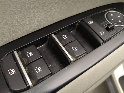 Used 2020 Kia Soul LX FWD image 27