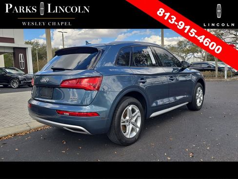 Used 2018 Audi Q5 2.0T Premium w/ Convenience Package image 4