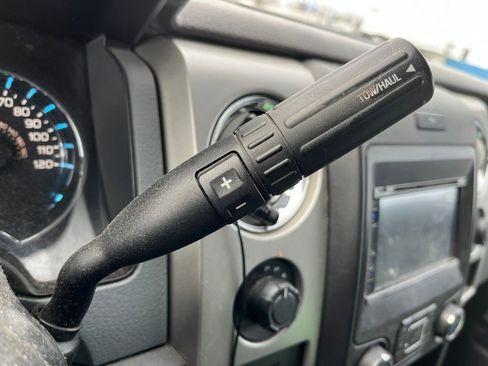 Used 2013 Ford F150 XLT w/ Luxury Equipment Group image 21