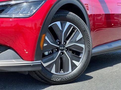Certified 2024 Kia EV6 Light RWD image 2