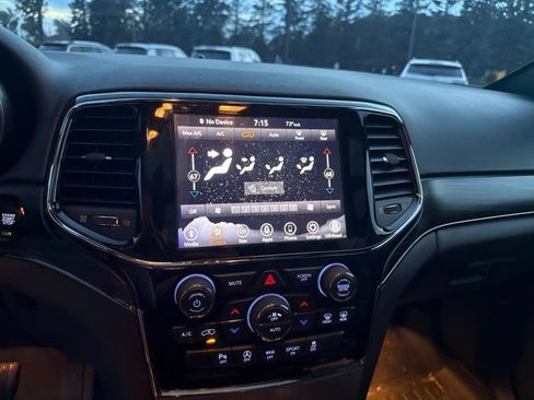 Used 2020 Jeep Grand Cherokee Limited X AWD/4WD image 17