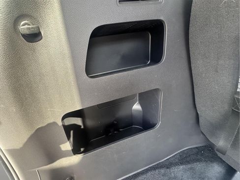 Used 2026 Kia Carnival FWD image 38