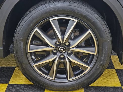 Used 2018 MAZDA CX-5 Touring image 9