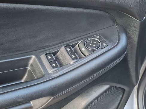Used 2022 Ford Edge SE AWD/4WD image 13