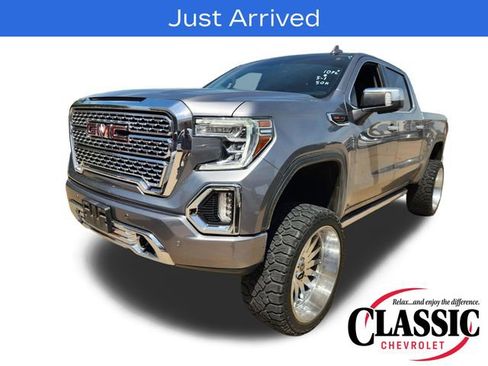 Used 2022 GMC Sierra 1500 Denali w/ Denali Premium Package AWD/4WD image 9