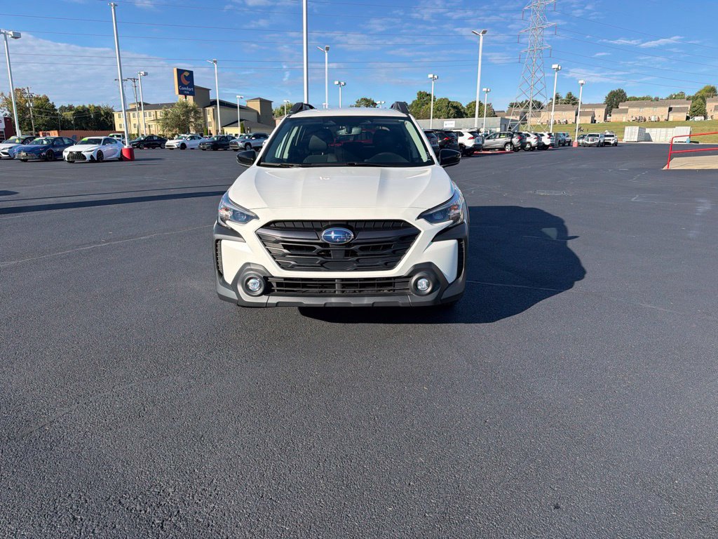 Used 2024 Subaru Outback Premium AWD/4WD image 8