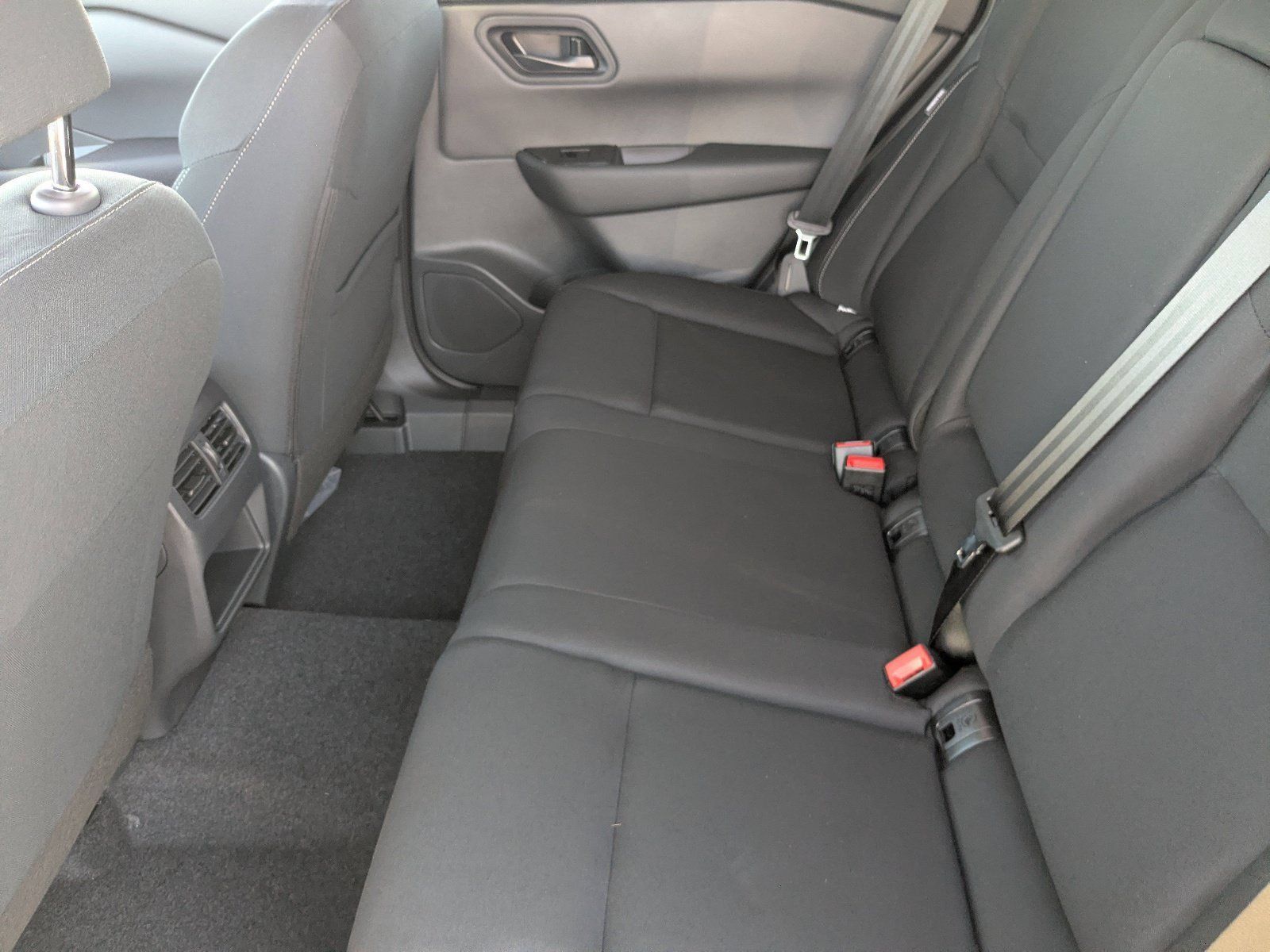 New 2026 Nissan Rogue S FWD image 27