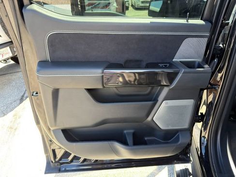 Used 2023 Ford F150 Lightning Platinum AWD/4WD image 23