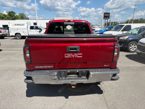 Used 2018 GMC Sierra 1500 SLT AWD/4WD image 17