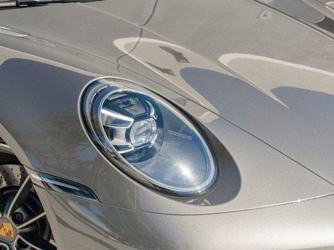 Used 2021 Porsche 911 Carrera S image 31