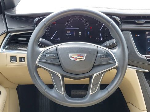 Certified 2017 Cadillac XT5 FWD w/ LPO, Wheel Lock Package image 22