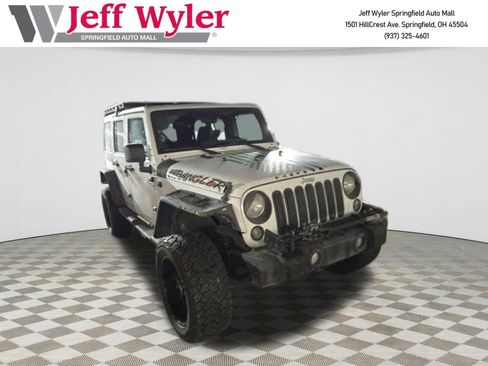 Used 2014 Jeep Wrangler Unlimited Sahara image 1