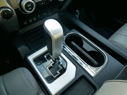 Used 2021 Toyota Tundra Limited image 26