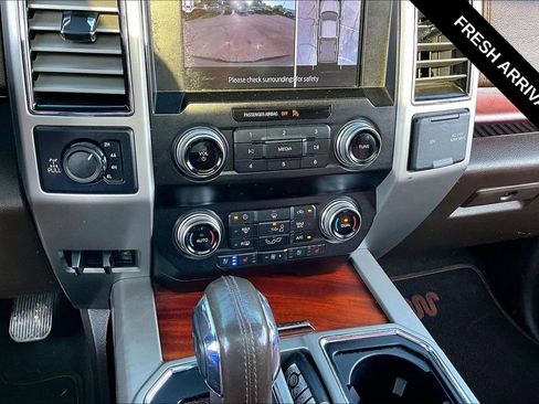 Used 2020 Ford F150 King Ranch w/ Equipment Group 601A Luxury AWD/4WD image 17