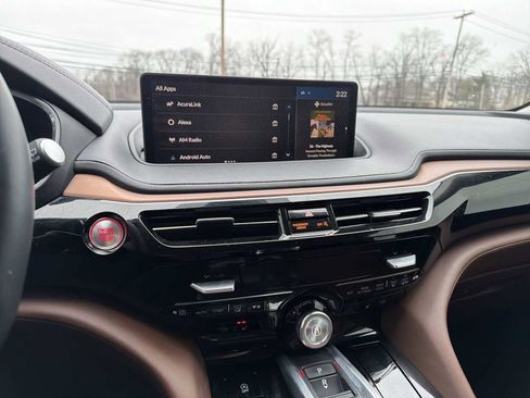 Used 2023 Acura MDX SH-AWD w/ Technology Package image 27