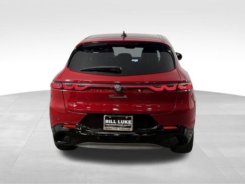 Used 2024 Alfa Romeo Tonale Ti AWD/4WD image 8