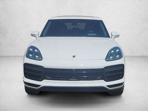 Used 2019 Porsche Cayenne Turbo AWD/4WD image 2