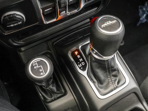 New 2026 Jeep Gladiator Sport image 21