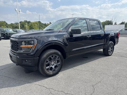 Used 2026 Ford F150 STX w/ Equipment Group 200A AWD/4WD image 8