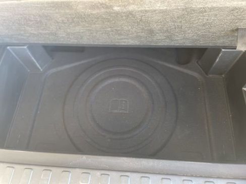 Used 2021 GMC Terrain SLE w/ Driver Convenience Package image 43