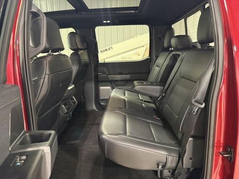 Used 2025 Ford F150 Lariat image 32