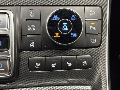 Used 2023 Hyundai Santa Fe Limited image 31