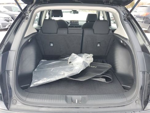 Certified 2023 Honda HR-V LX image 7