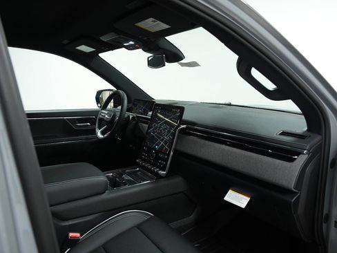 New 2026 GMC Sierra EV Elevation AWD/4WD image 18