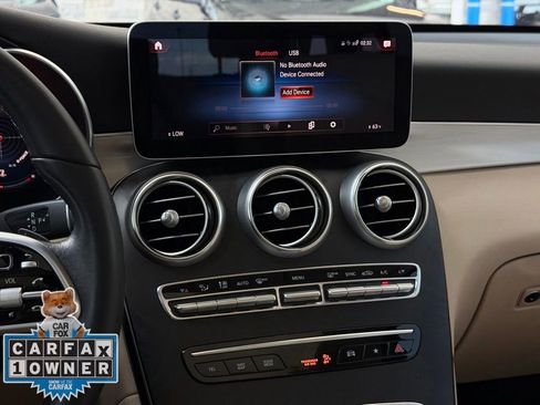 Used 2022 Mercedes-Benz GLC 300 w/ Premium Package Lite image 14
