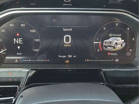 New 2026 GMC Sierra 1500 SLE w/ Preferred Package image 17