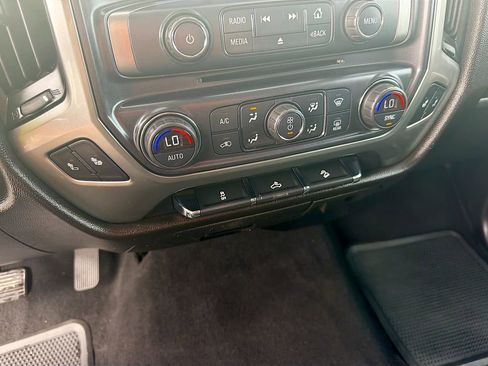 Used 2019 Chevrolet Silverado 1500 LT w/ All Star Edition image 21