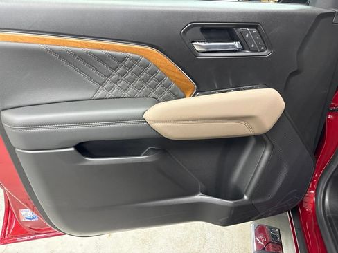 New 2026 GMC Canyon Denali AWD/4WD image 19