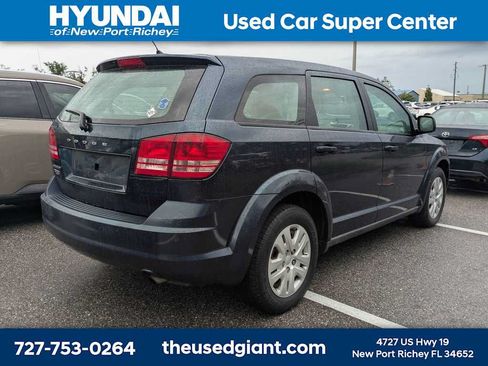 Used 2013 Dodge Journey American Value Package w/ Flexible Seating Group FWD image 2