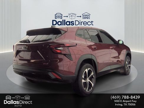 Used 2024 Chevrolet Trax RS w/ Driver Confidence Package image 6