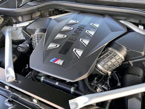 Used 2026 BMW X5 M60i AWD/4WD image 17