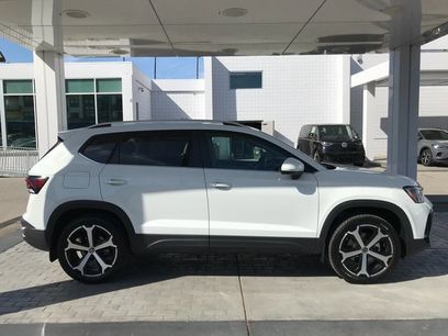 New 2025 Volkswagen Taos SEL