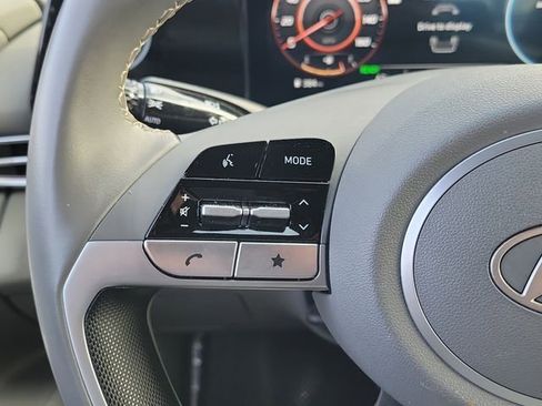 Certified 2025 Hyundai Elantra SEL FWD image 7