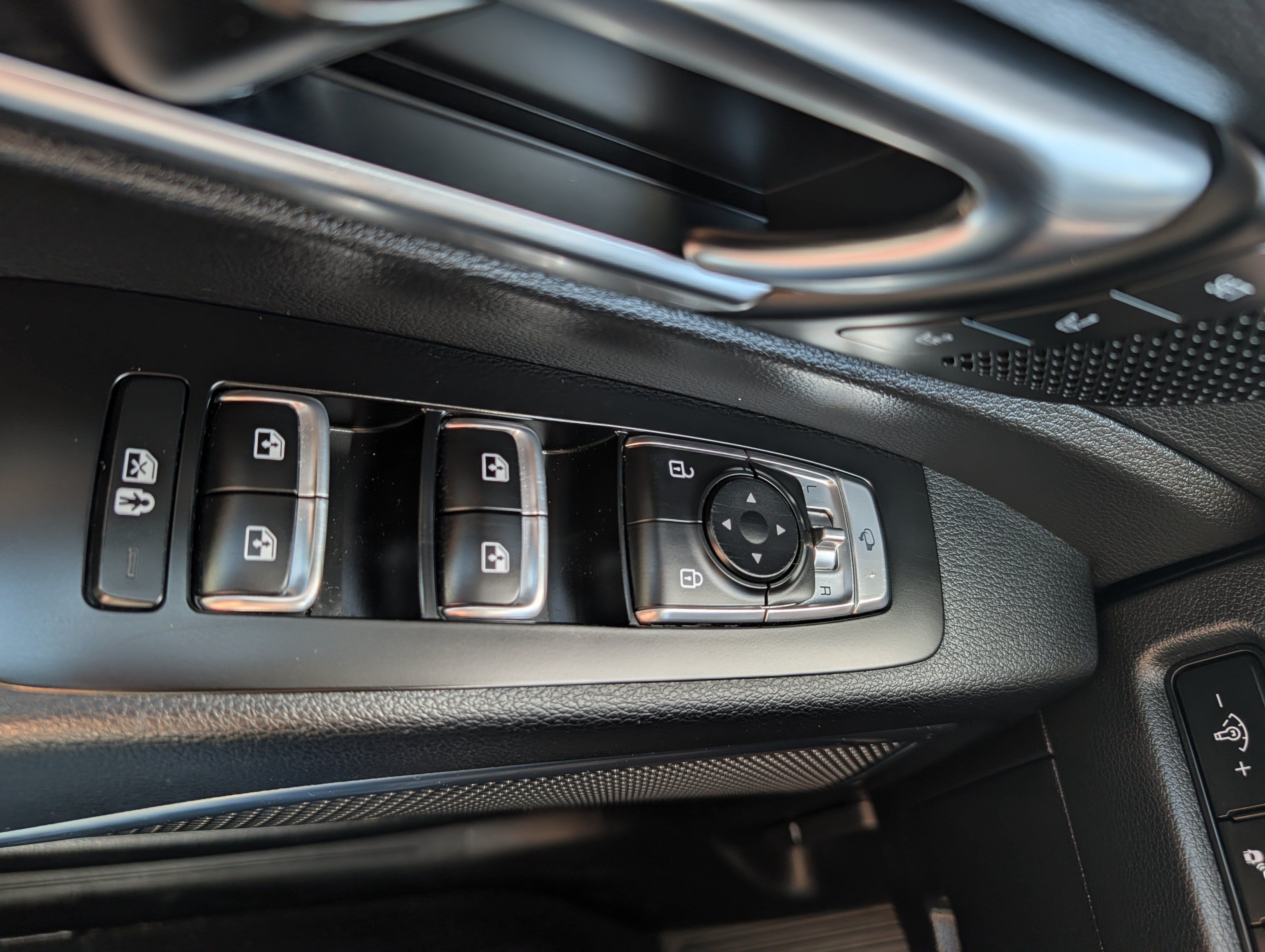 Used 2022 Kia Telluride SX w/ SX Prestige Package AWD/4WD image 19