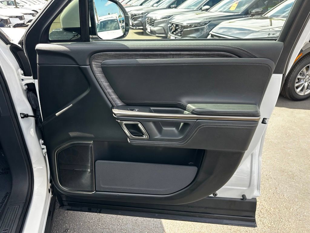 Used 2022 Rivian R1T Launch Edition AWD/4WD image 21